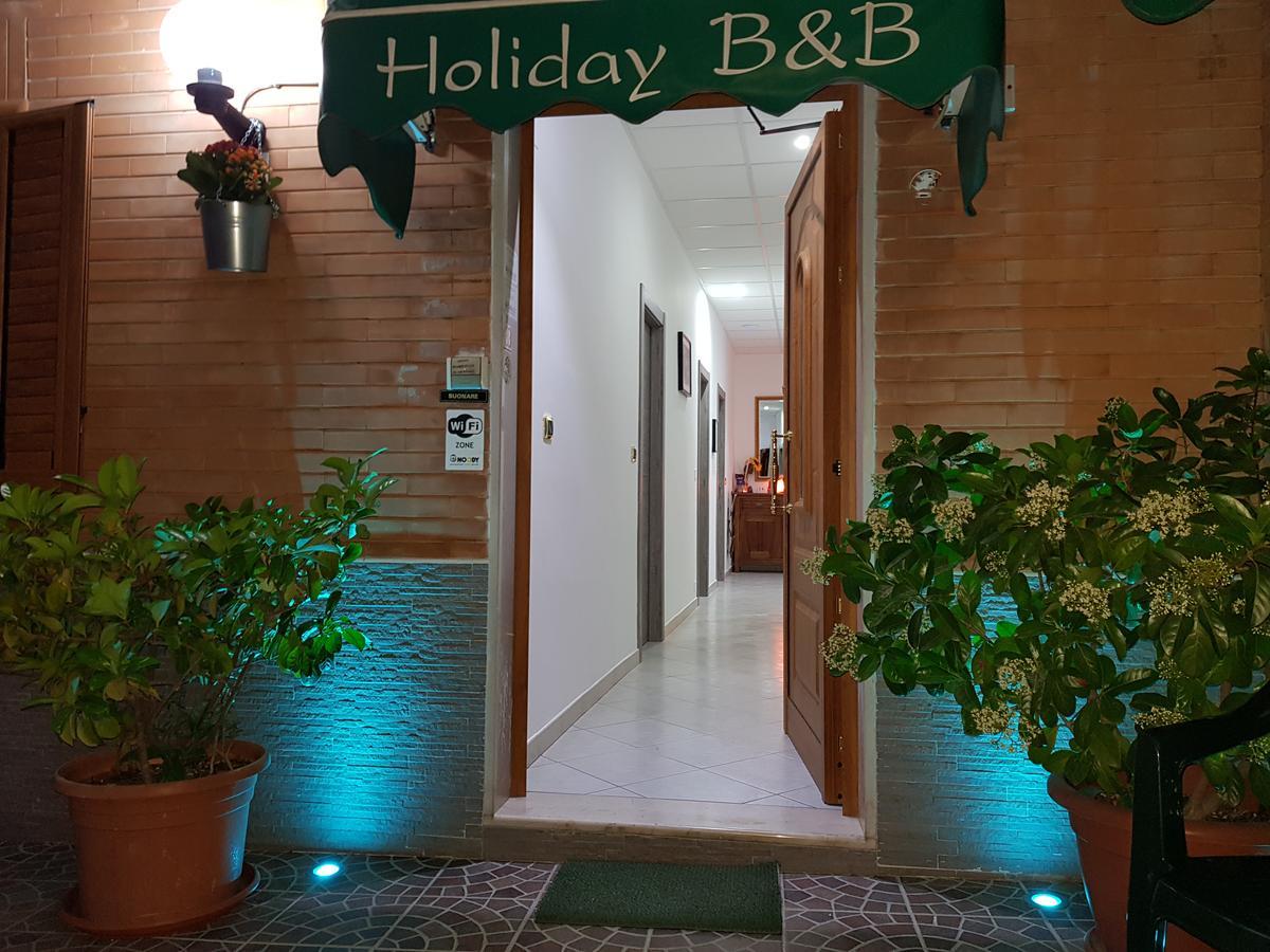 Holiday B&B Vico Del Gargano Buitenkant foto