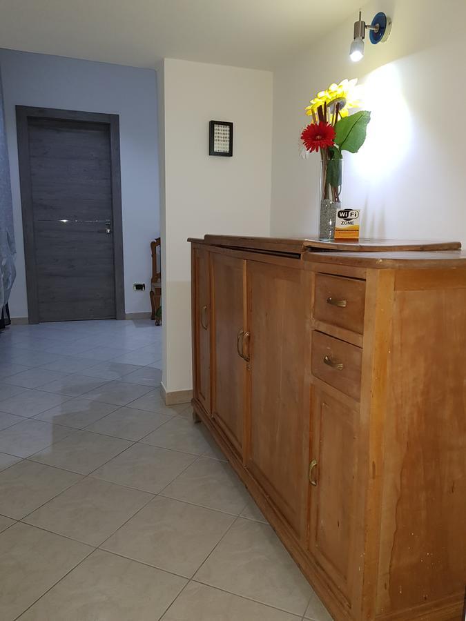 Holiday B&B Vico Del Gargano Buitenkant foto