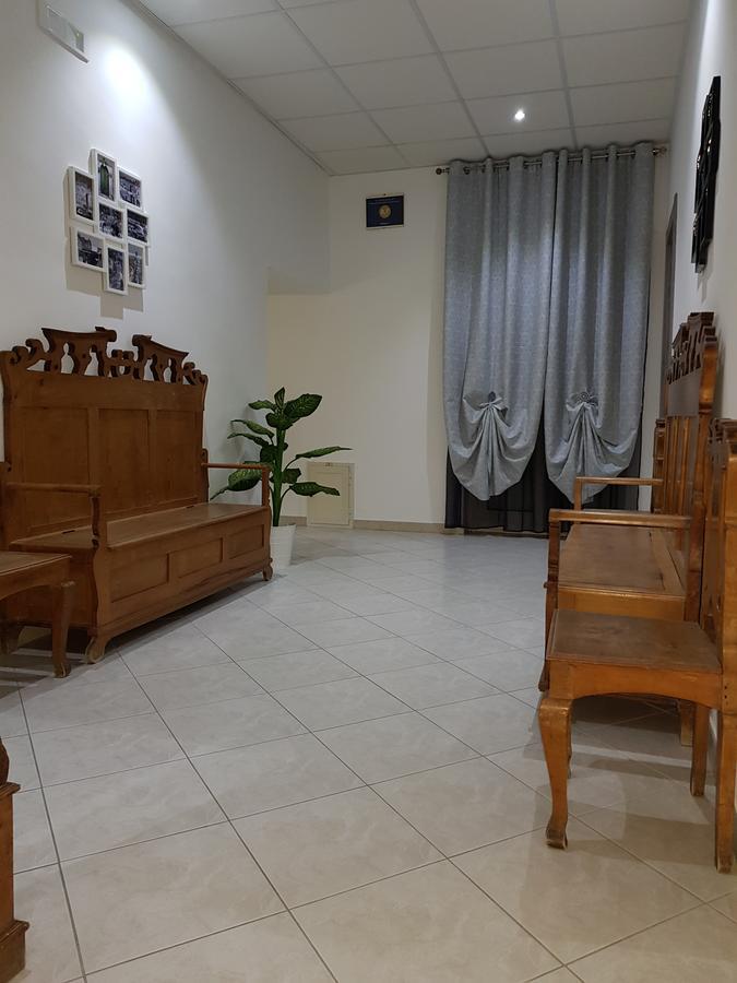 Holiday B&B Vico Del Gargano Buitenkant foto