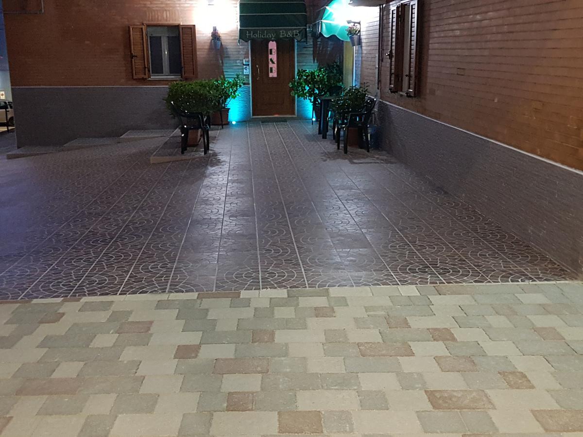 Holiday B&B Vico Del Gargano Buitenkant foto